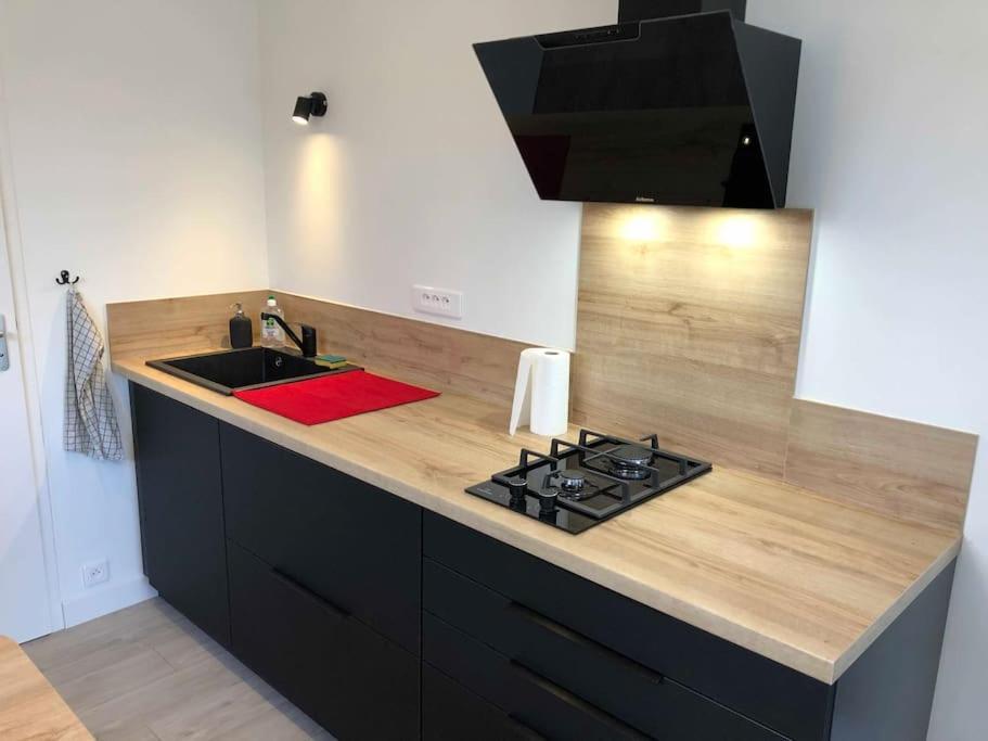 Loft Privatise Avec Spa Xxl Et Piscine Chauffee Bruz Exterior foto