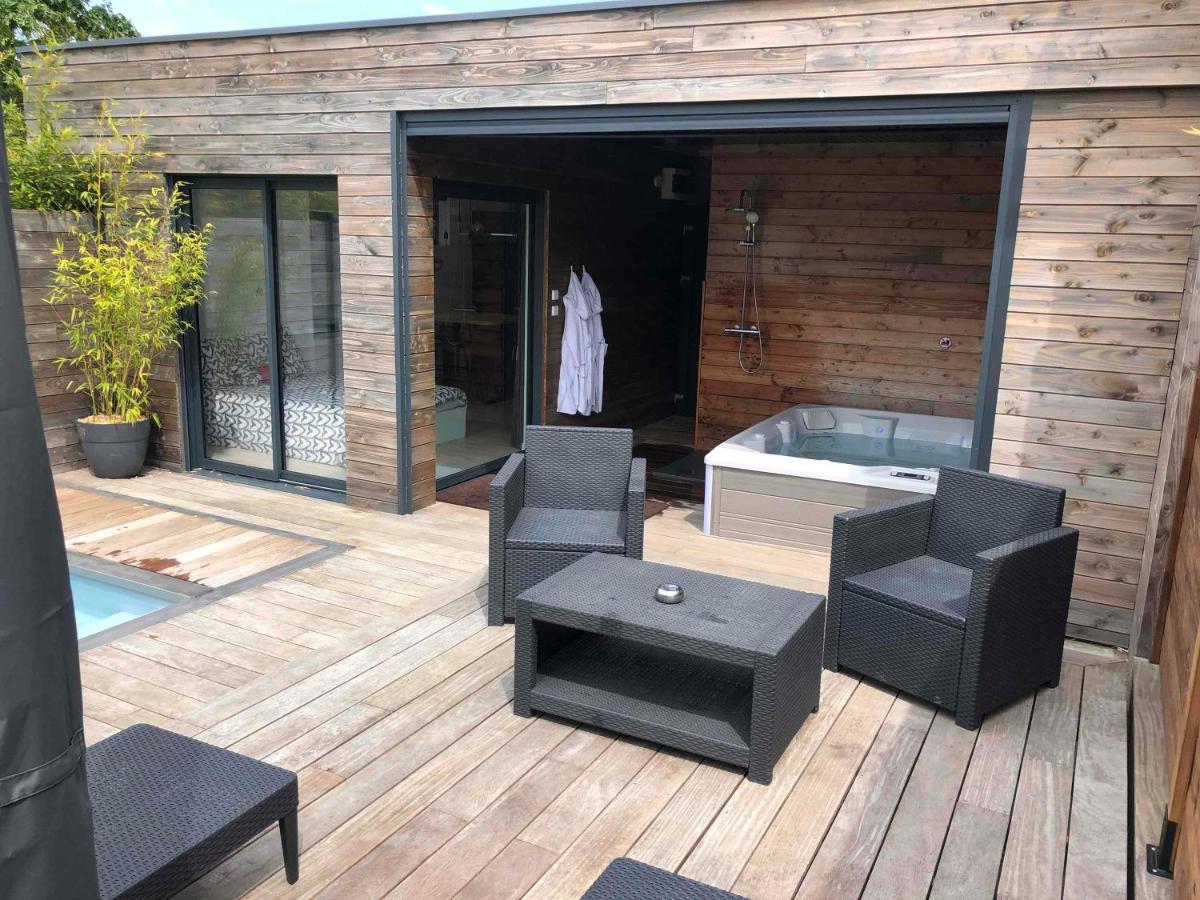 Loft Privatise Avec Spa Xxl Et Piscine Chauffee Bruz Exterior foto